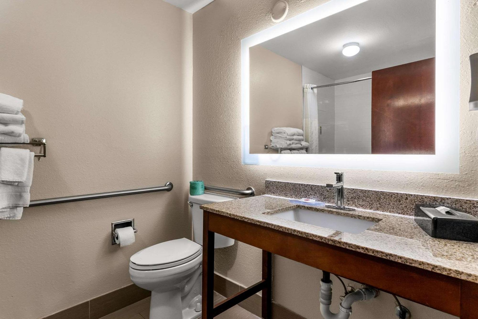Comfort Inn & Suites Chipley I-10 Exteriör bild