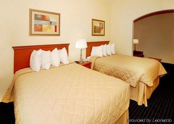 Comfort Inn & Suites Chipley I-10 Rum bild